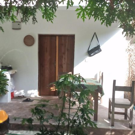 Moringe Home Stay - Village House Jambiani  Bagian luar foto