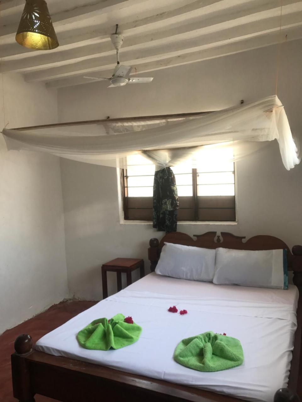 Moringe Home Stay - Village House Jambiani  Bagian luar foto
